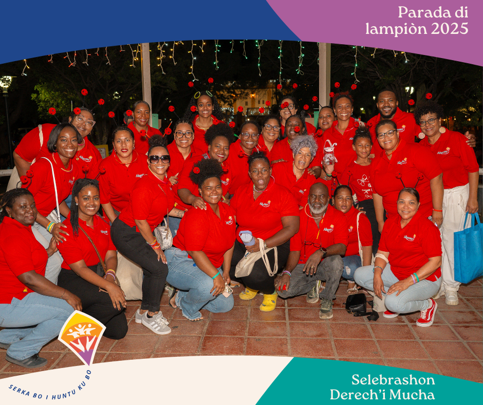 SELEBRASHON DERECH’I MUCHA KU PARADA DI LAMPIÒN, UN EKSITO UN BIA MAS