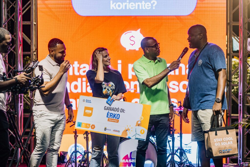 E DI DOS EDISHON DI FERIA DI KORIENTE TABATA EKSITOSO.