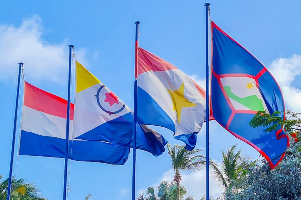 KOLABORASHON DI MAS AÑA PA MEHORASHON AMBIENTE DI BIBA BONEIRU, SINT EUSTATIUS I SABA