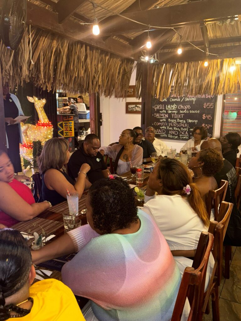 FORMA A KUMPLI 33 AÑA DI EKSISTENSIA DEN APREL.