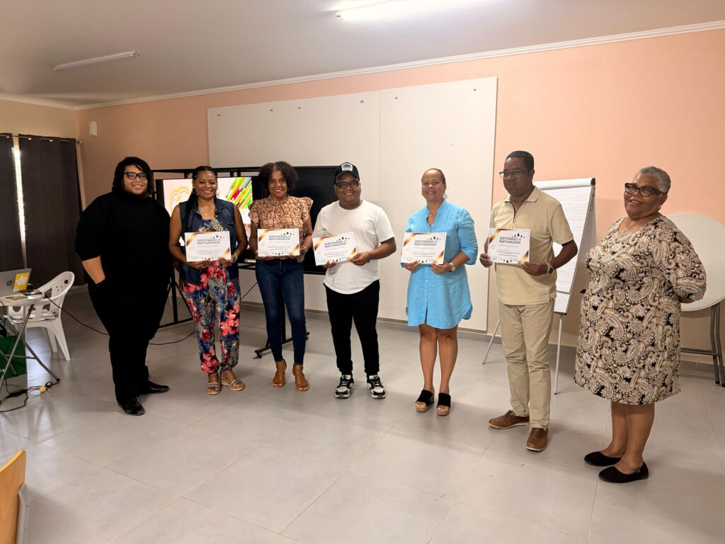 FUNDASHON ALZHEIMER BONAIRE A ORGANISÁ SU PROMÉ TAYER DJABIЀRNЀ PASÁ “ DEMENTIEVRIENDELIJK