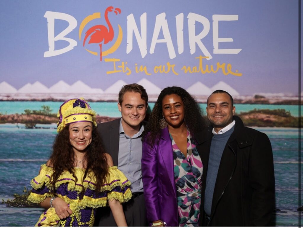 BONEIRU DEN SPÒTLAIT DURANTE WEGA DI PSV-NEC DEN  STADION DI PHILIPS