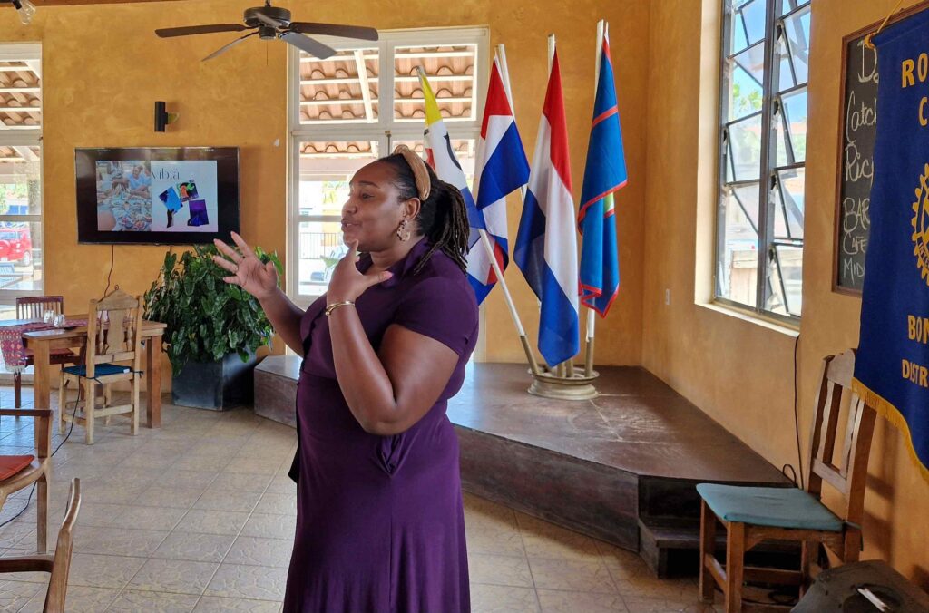 FUNDASHON VIBRA TA EMPODERA MUHÉ