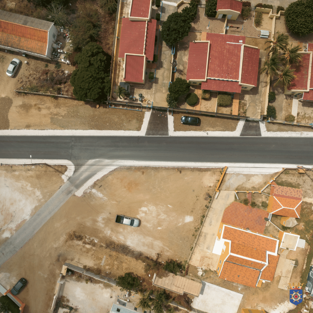 A FINALISÁ TRABOU DI MANTENSHON KAMINDA LAGUN KU ÉKSITO