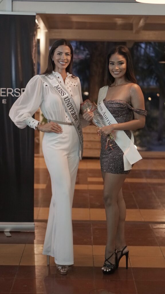 E KAMINDA OFISIAL PA E KORONA A KUMINSÁ!