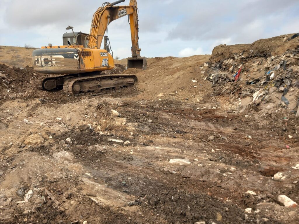 KANDELA BOU DI TERA NA LANDFILL A WÒRDU PAGÁ KU ÉKSITO