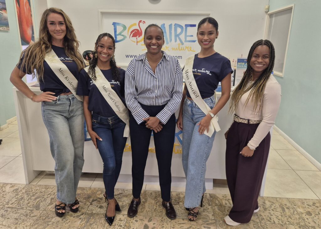 TOURISM CORPORATION BONAIRE A ORGANISÁ SESHON INFORMATIVO PA E KANDIDATANAN DI MISS UNIVERSE BONAIRE 2026