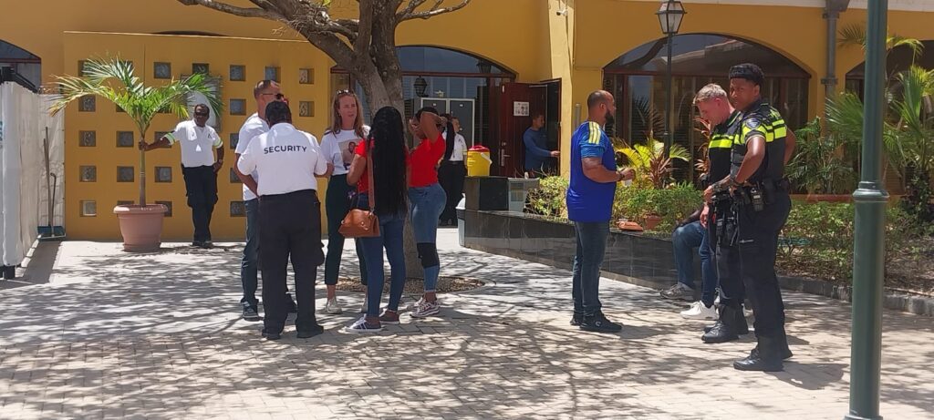 28 i 21 AÑA PRIZÒN PA ASESINATO SHELDON JOHNSON“HUSTISIA A PREVALESÉ”