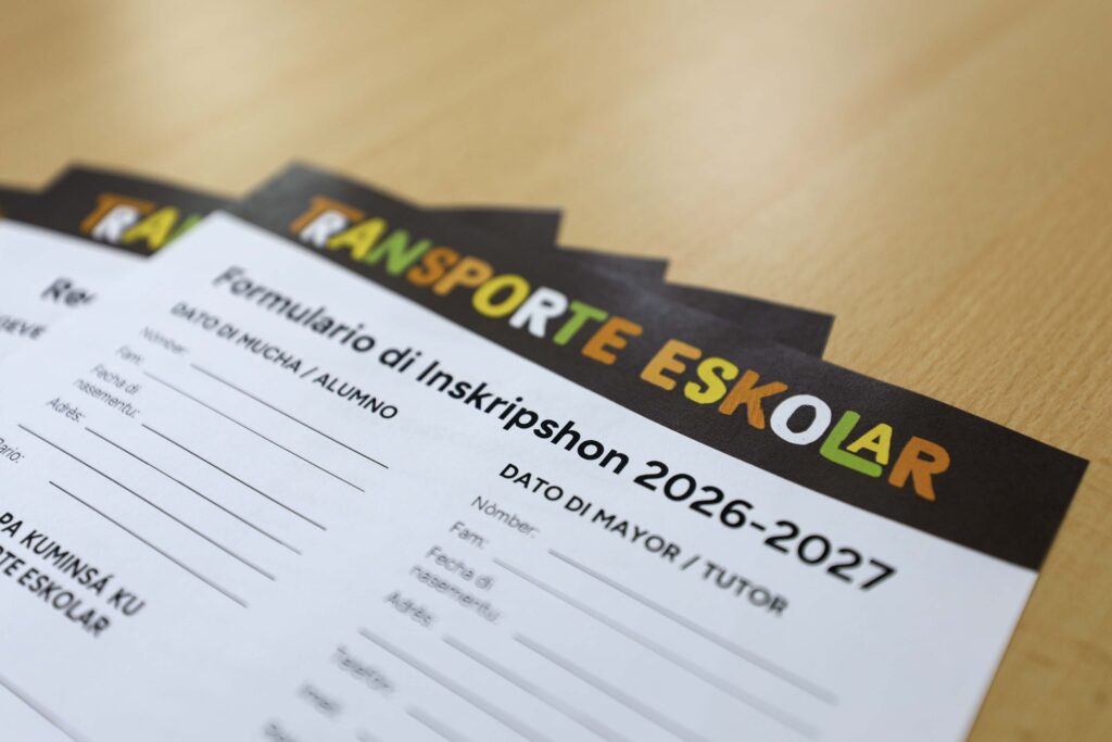 ENTIDAT PÚBLIKO BONEIRU TA HABRI INSKRIPSHON PA TRANSPORTE ESKOLAR PA AÑA ESKOLAR 2026–2027