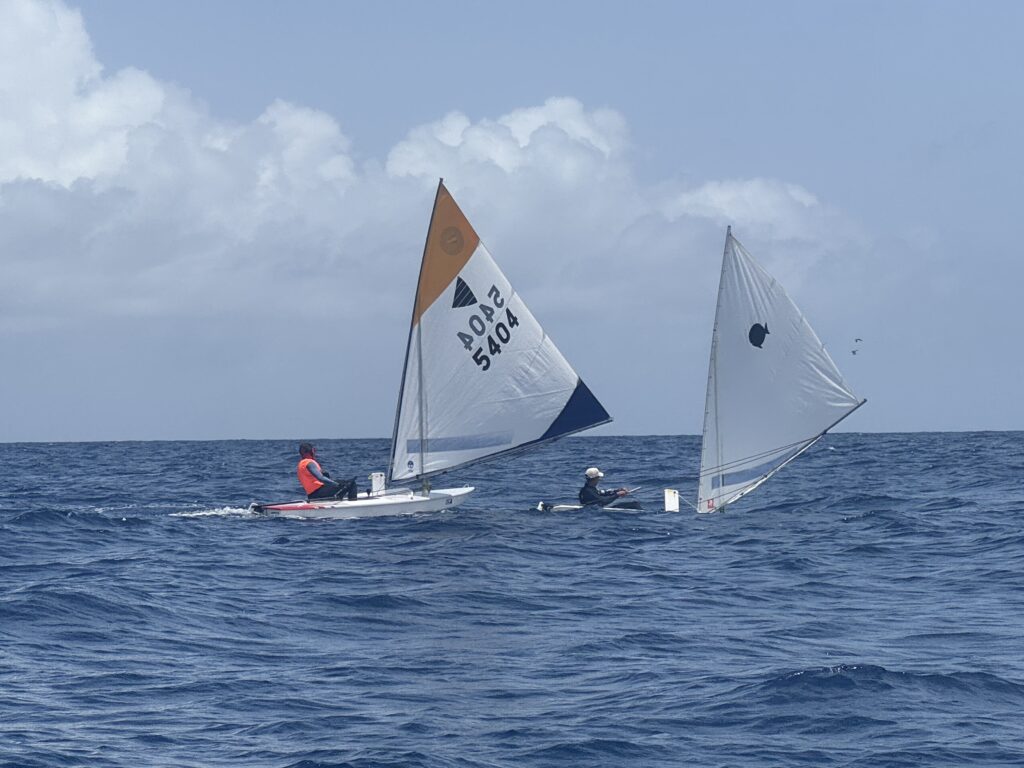 HOBEN BONERIANO BELERO ROCQUÍ MARTIS A KOMPLETÁ RUTA DI KAS DI REGATTA PA SOROBON DURANTE UN ENTRENAMENTU DI 8 ORA (1 ORA DI POUSE) DEN PREPARASHON PA KAMPIONATO MUNDIAL