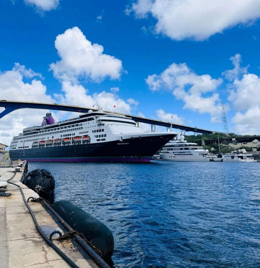 SUBI RENAISSANCE NA BONEIRU PA UN CRUISE DI 14 DIA