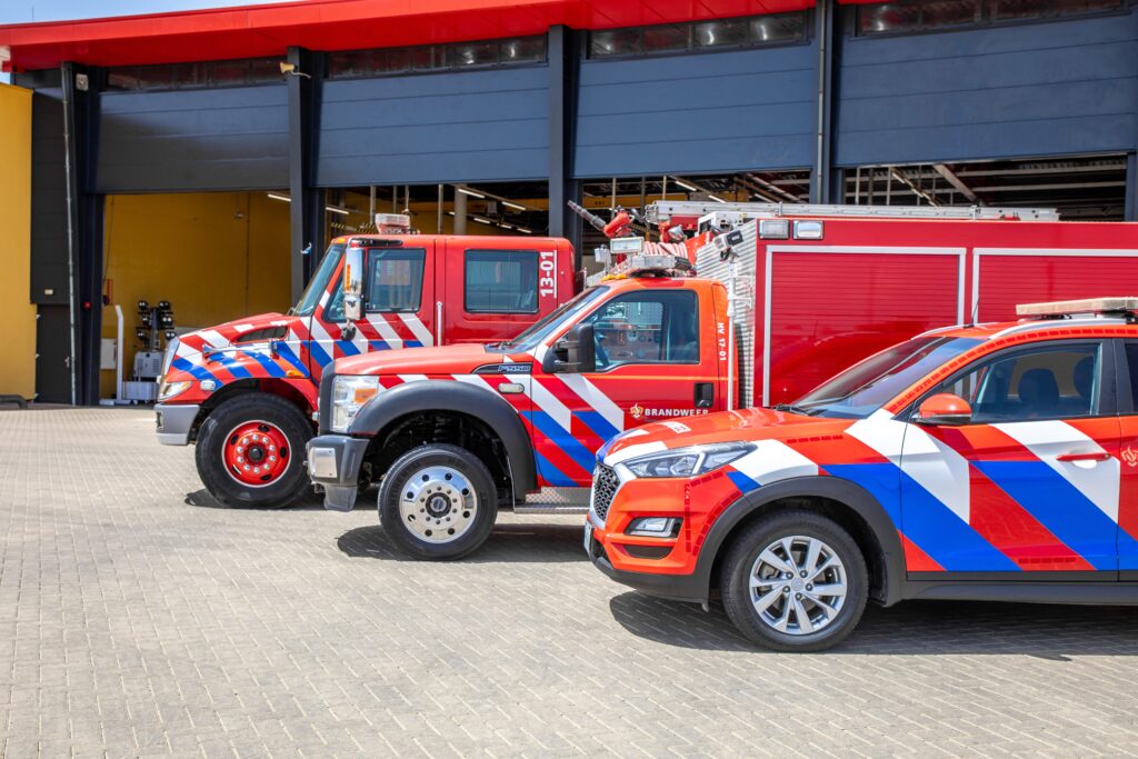 KUERPO DI BOMBERO HULANDA KARIBENSE ÈKSTRA VISIBEL NA BONEIRU