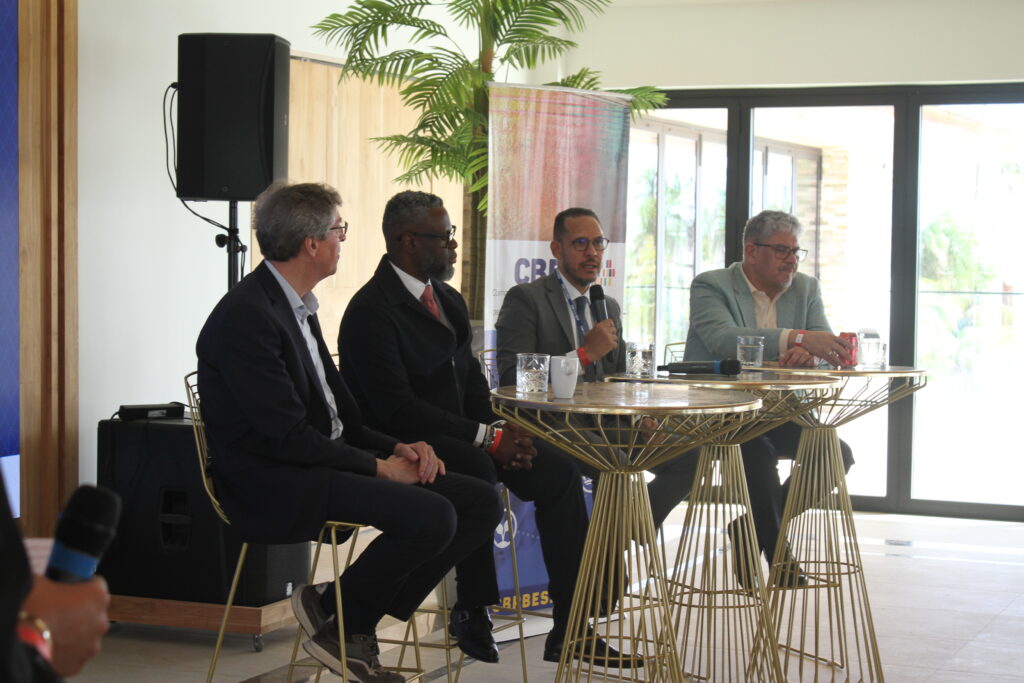 CBP BES TA MIRA BÈK RIBA UN SIMPOSIO EKSITOSO TOKANTE DATA DIGITAL I PRIVASIDAT DEN REINO