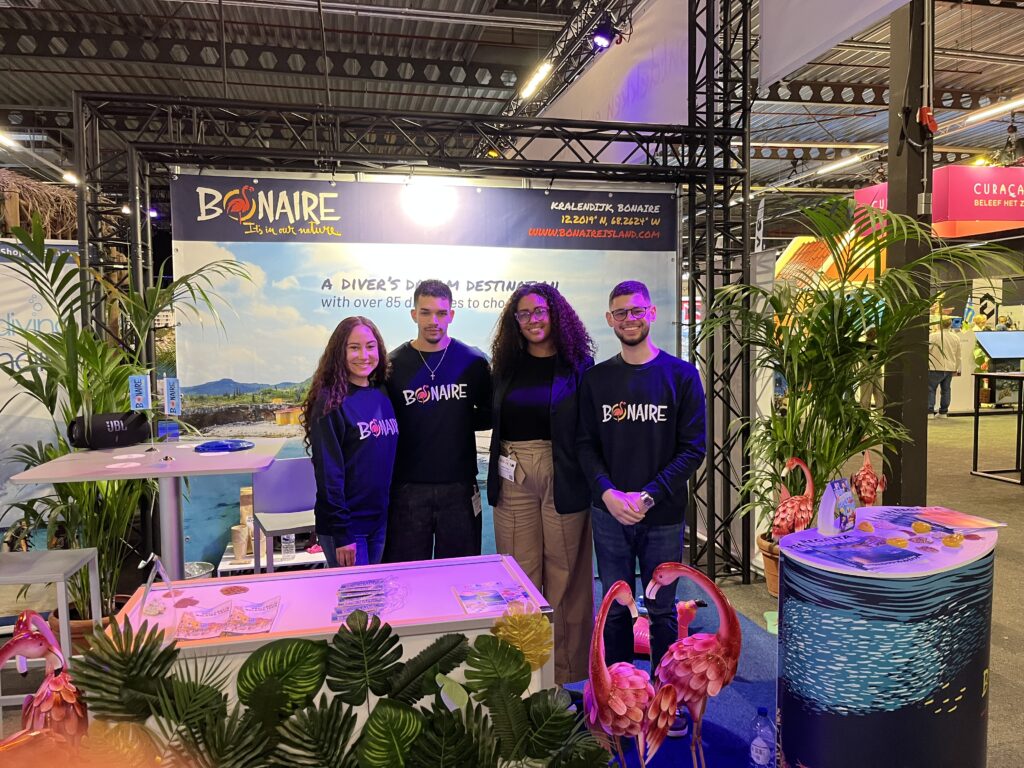 BONEIRU TA PARTISIPÁ NA E DI 34 EDISHON DI E FERIA DUIKVAKER NA HOUTEN