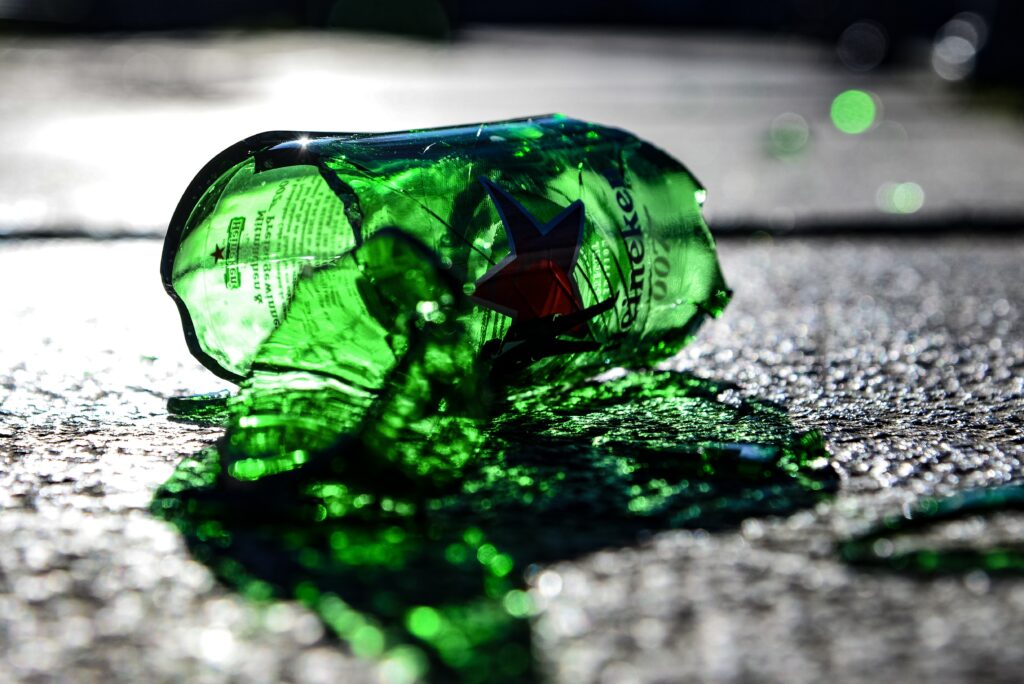 PROHIBISHON TEMPORAL DI GLAS DEN SENTRO DI KRALENDIJK DURANTE REGATA